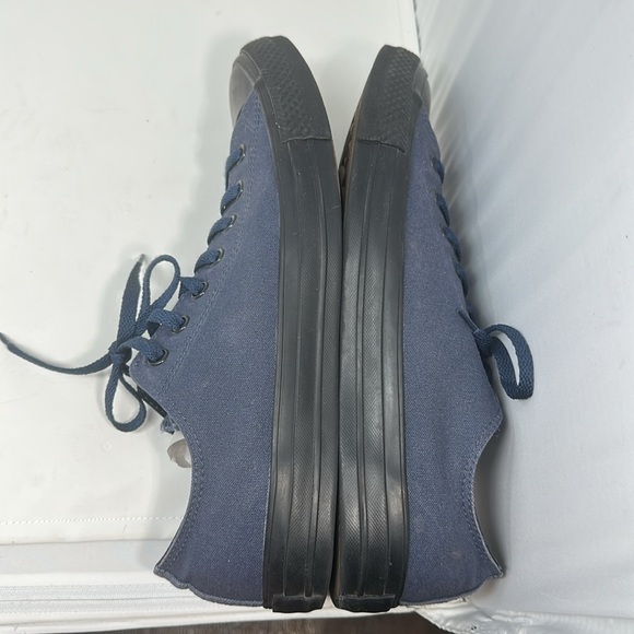 Converse All-Star, Chuck size 11 1/2 - Picture 8 of 9